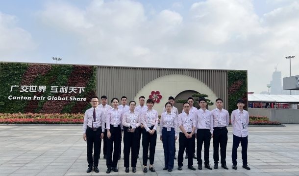 Menjadi Kata Isi Rumah! QGM membuat penampilan yang menakjubkan di Pameran Canton dan memenangi pujian sebulat suara!