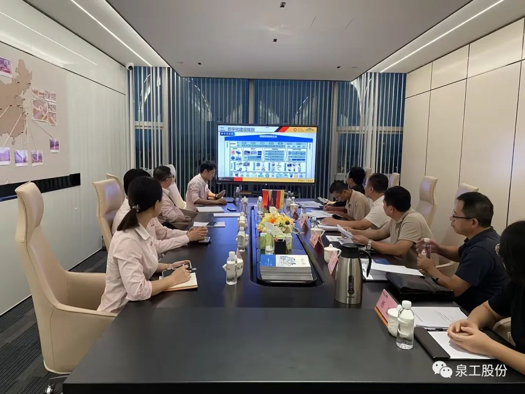 福建省工信厅一行到365博彩网站股份开展智能制造优秀场景核查工作