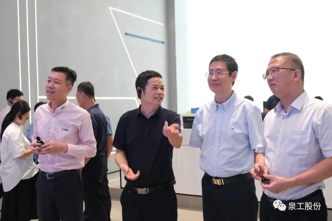 福建省品牌建设促进调研组一行莅临福建365博彩网站股份考察调研