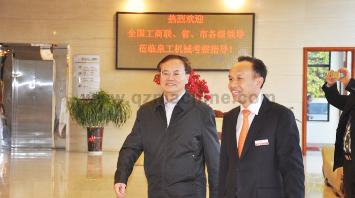 全国工商联副主席庄聪生一行走访365博彩网站