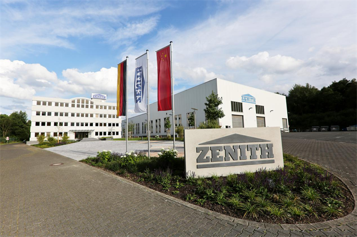 „Quangong“ dukterinė įmonė Vokietijoje „Zenite“ giria ilgamečius darbuotojus, pagerbdama meistriškumą ir lojalumą