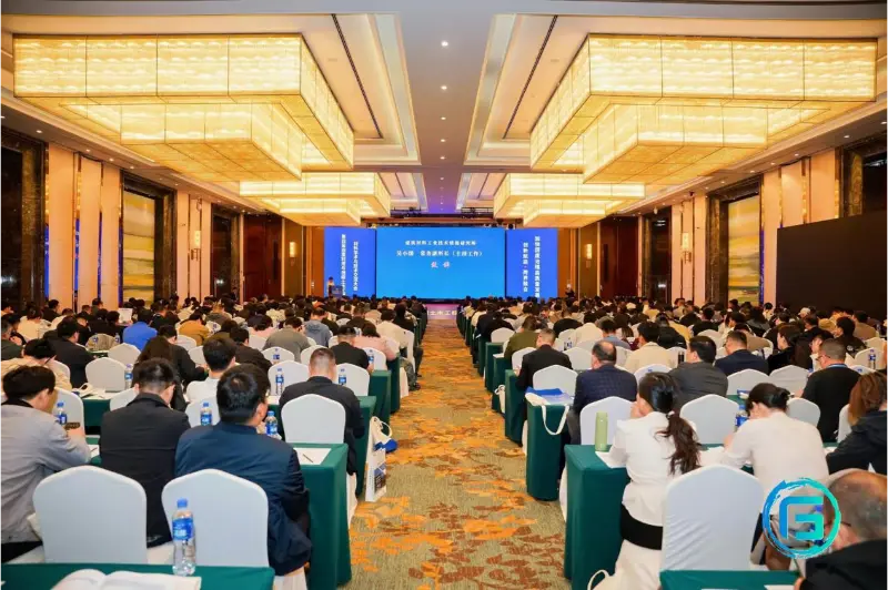 Dėmesys kietųjų atliekų išteklių panaudojimui: „Quangong Machinery Co., Ltd.“ demonstruoja pagrindinį pramonės renginį Sudžou