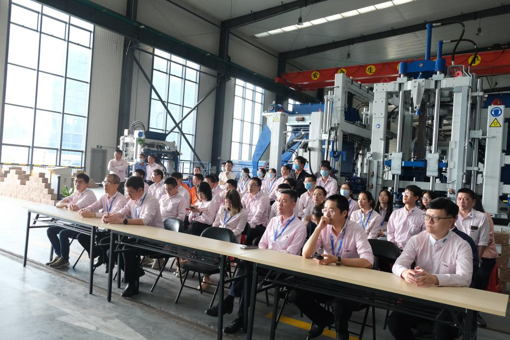 精益无限改善不止| 365博彩网站改善提案阶段会议暨抽奖活动圆满结束