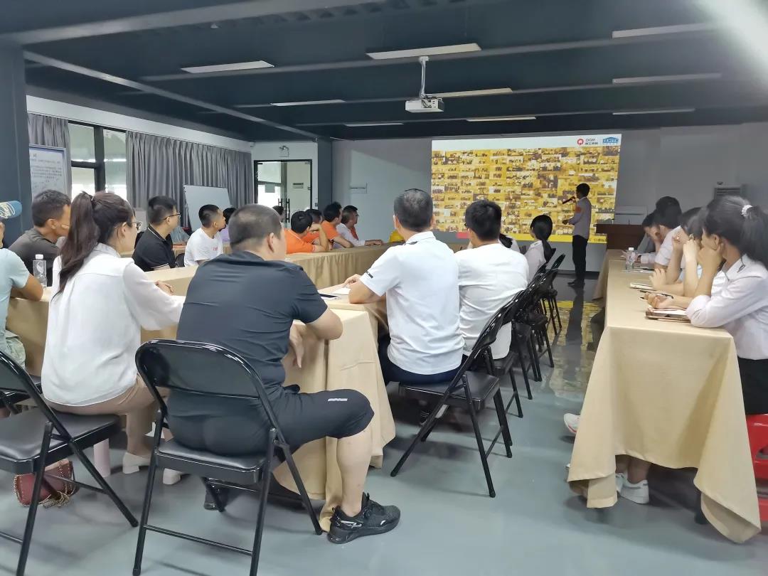 新征程 新未来|365博彩官网第三期新员工入职培训会在台商基地召开