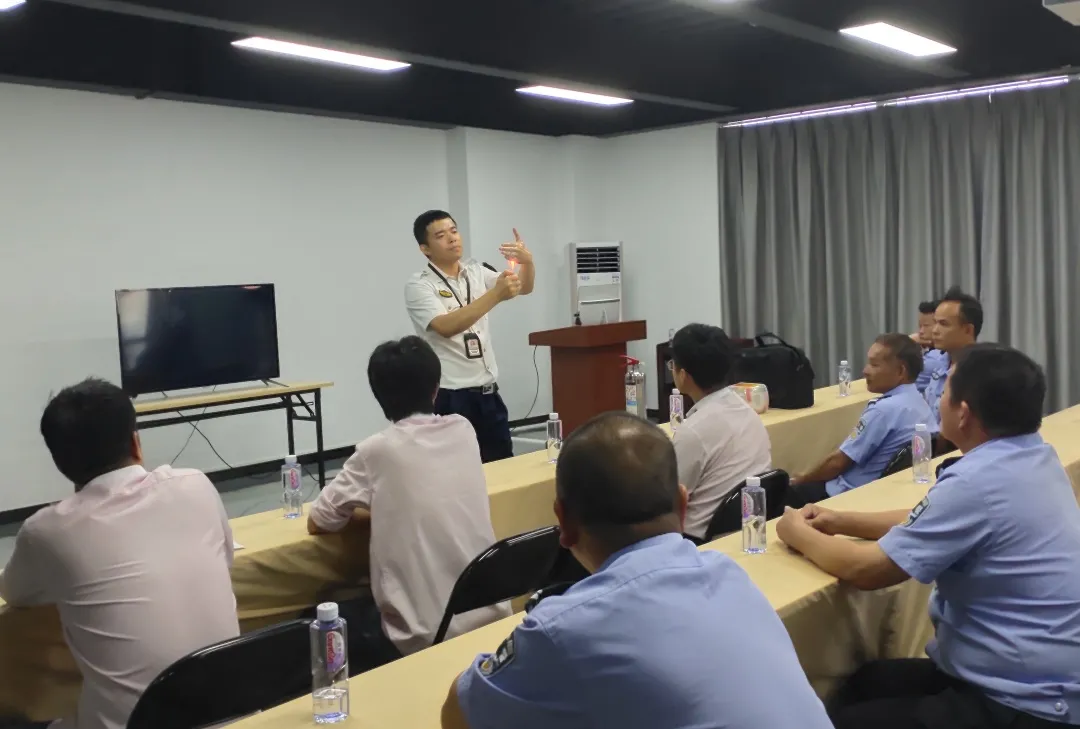 安全生产|365博彩官网消防安全培训会在台商基地召开