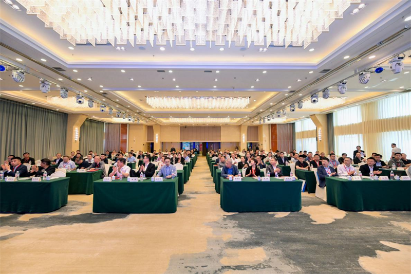 365博彩网站出席2025全国混凝土行业创新发展与废弃物资源再生技术交流大会 共探行业绿色转型之路